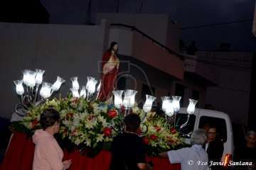 Procesión sin presencia policial en Ojos de Garza (Foto TA)